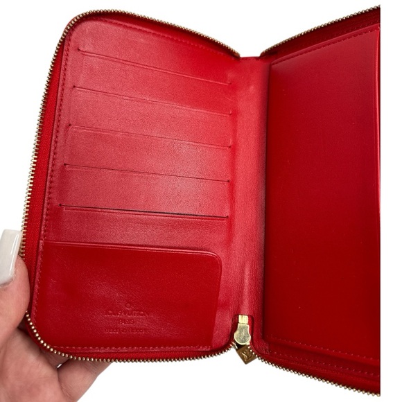 Louis Vuitton Monogram Vernis Red Zippy Organizer Wallet Zip Around GM ~EUC - Picture 8 of 15